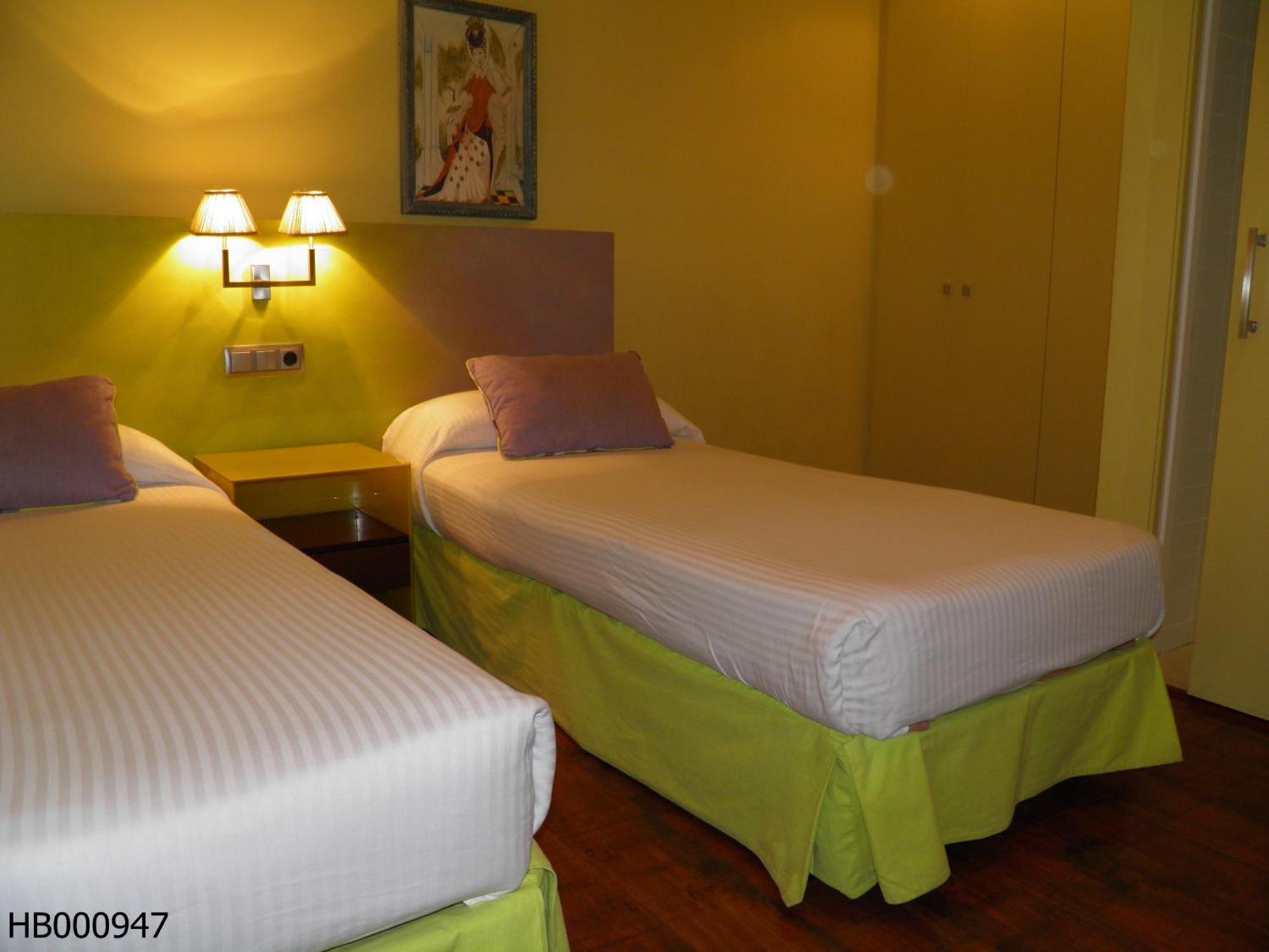 โฮเทล แอนเน็กซ์ เรย์ ดอน ไฆเม 1 Hotel บาร์เซโลนา ภายนอก รูปภาพ