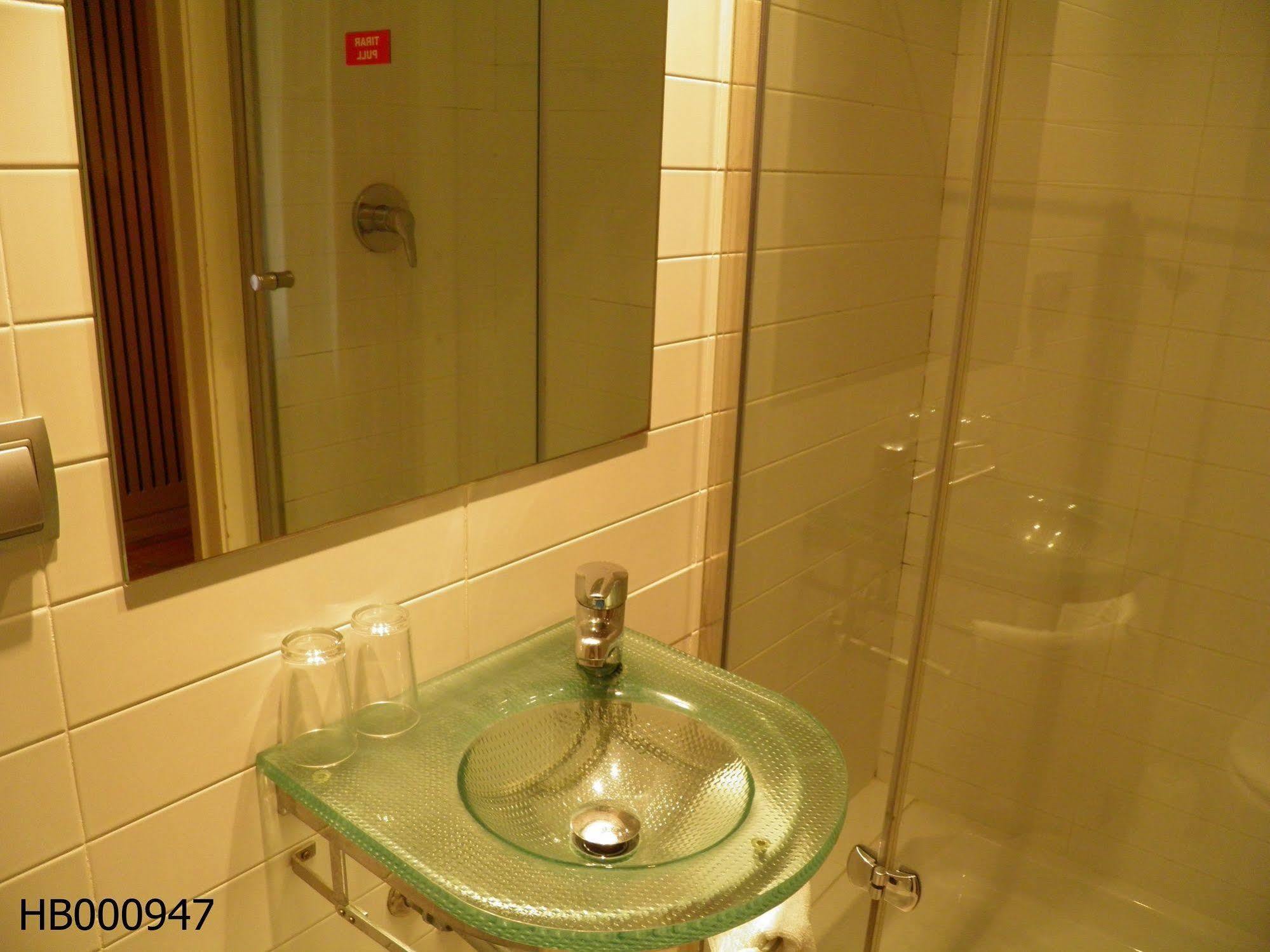 โฮเทล แอนเน็กซ์ เรย์ ดอน ไฆเม 1 Hotel บาร์เซโลนา ภายนอก รูปภาพ